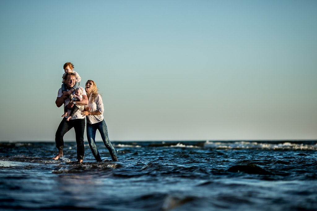 Šeimos fotosesija prie jūros